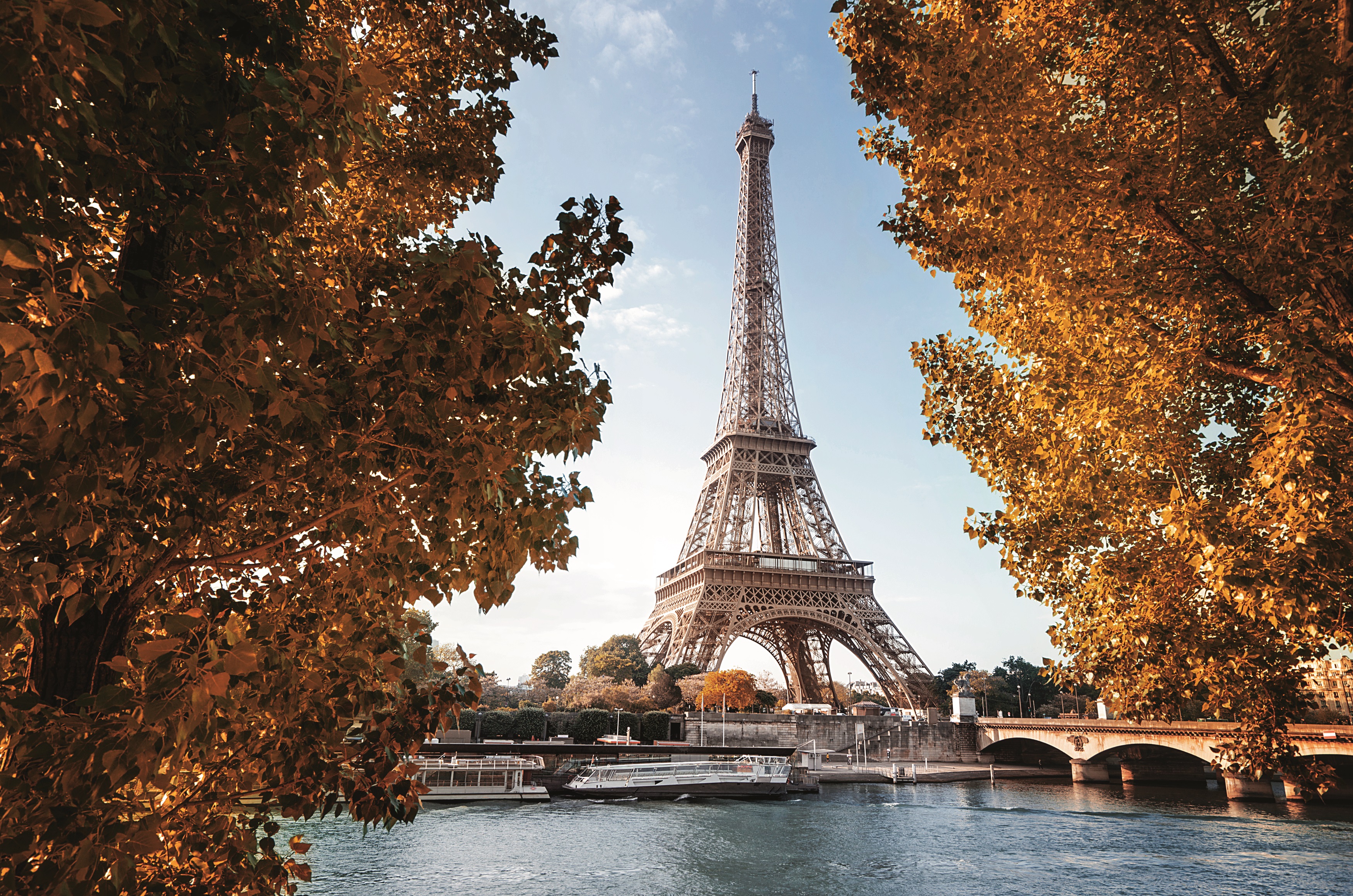 Seine Herbst Kreuzfahrten nach Paris